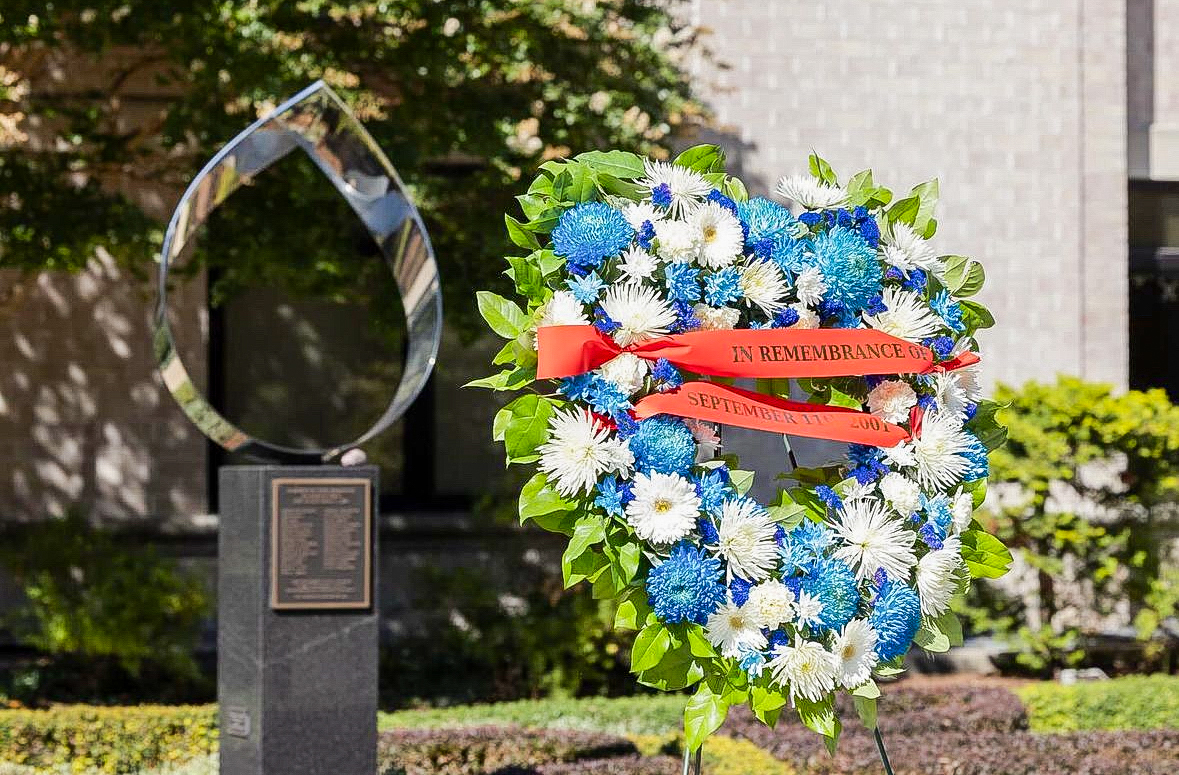 Hofstra community comes together for 9/11 remembrance