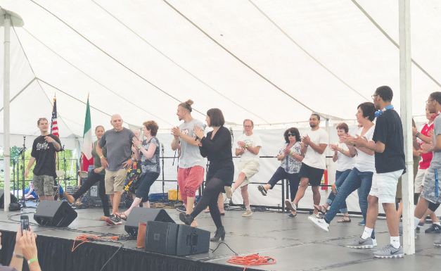 italians dancing.png