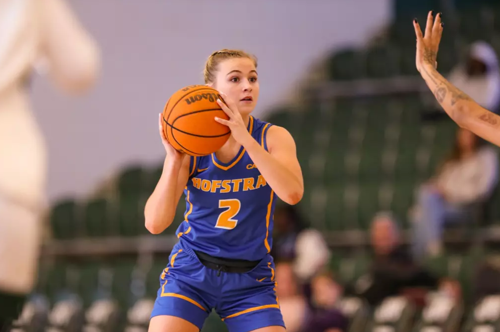 Hofstra Women’s Basketball Falls to Jacksonville on the Road