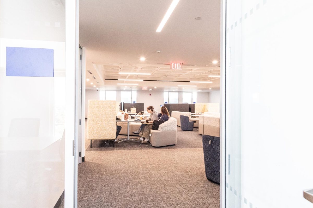 The ninth floor of the Axinn Library includes group seating with tables and couches for students.