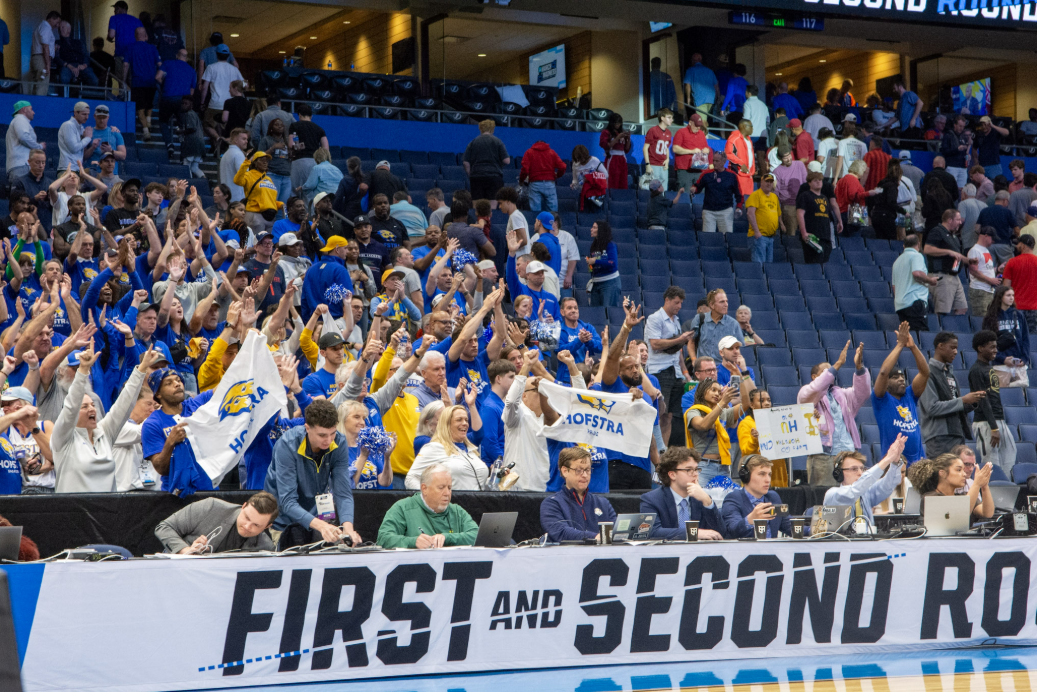 The impact of a championship: What Hofstra's tournament berth meant to Hempstead