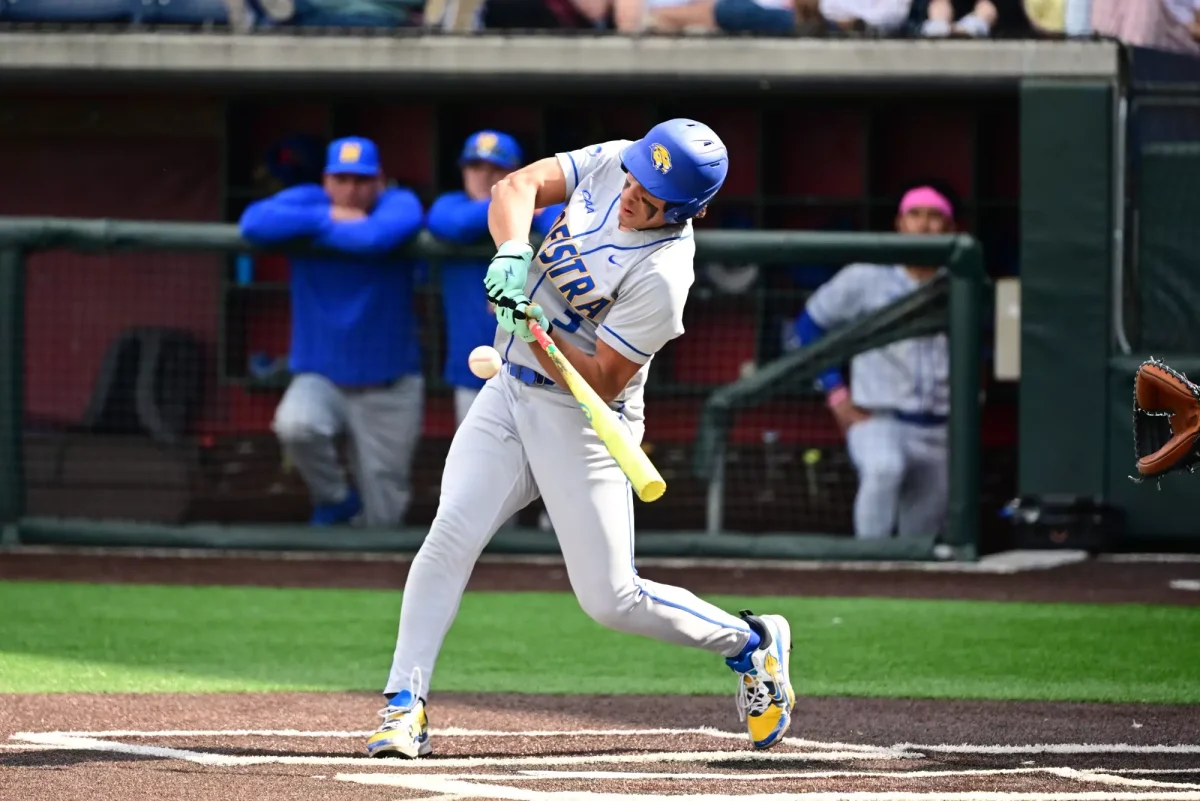 An explosive inning lifts Pride to victory