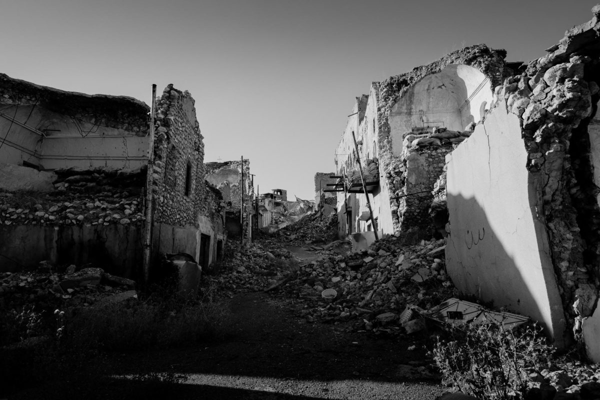 Photo by Levi Meir Clancy via Unsplash